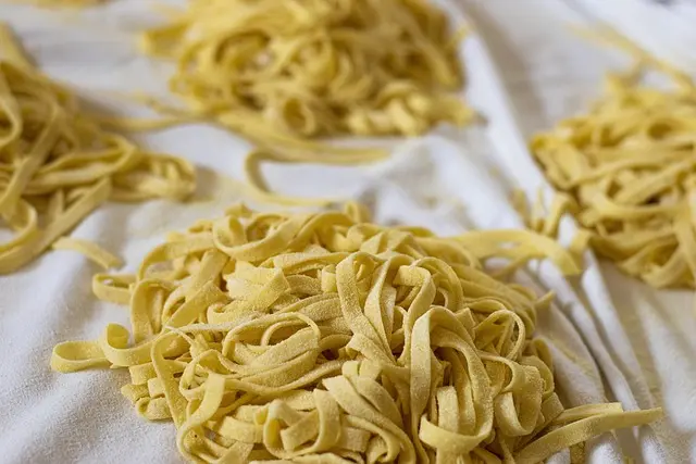5 Essential Steps to Establish Your Culinary Career