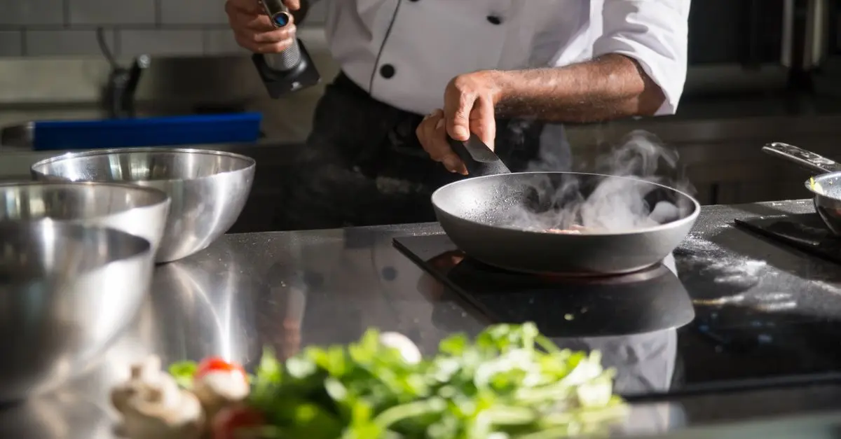 Essential Cooking Techniques for Aspiring Chefs