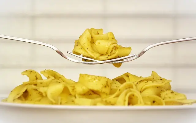 10 Essential Cooking Techniques Every Aspiring Chef Should Master
